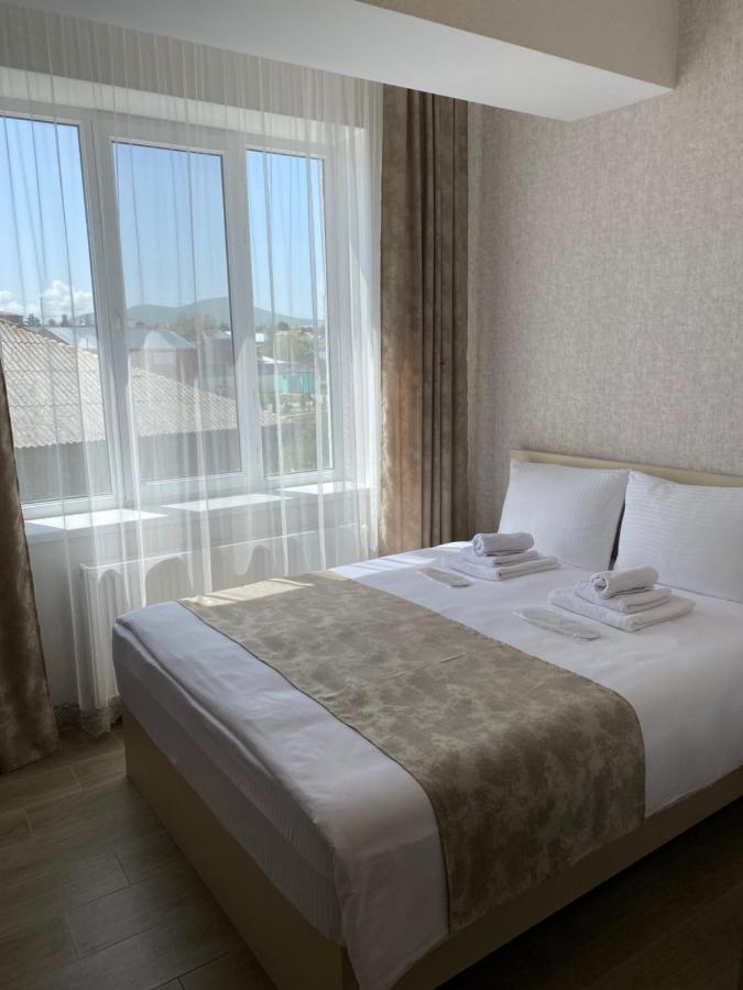 Hotel Sharl Ninotsminda Ngoại thất bức ảnh