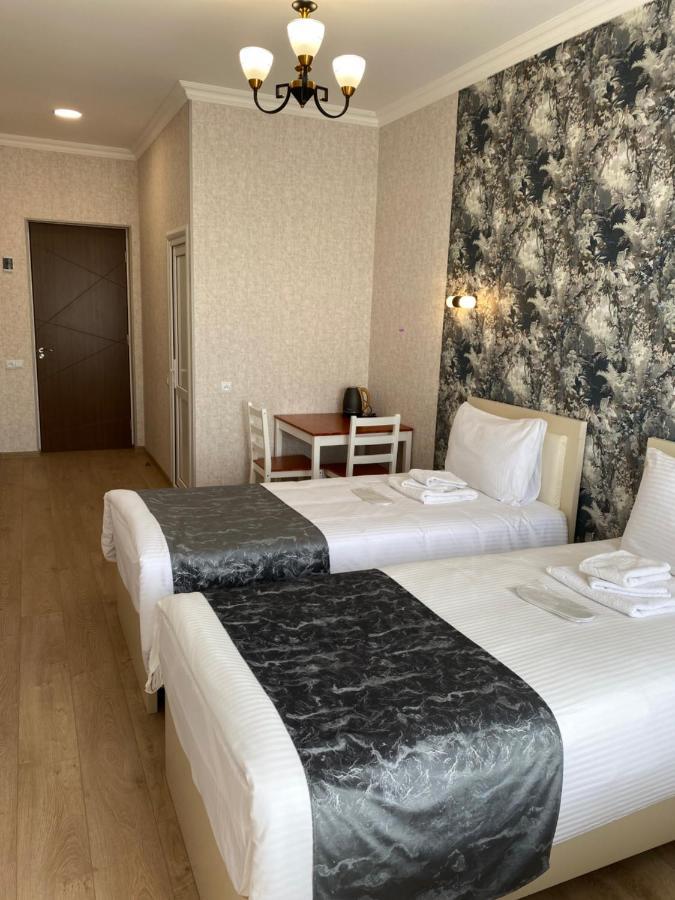 Hotel Sharl Ninotsminda Ngoại thất bức ảnh