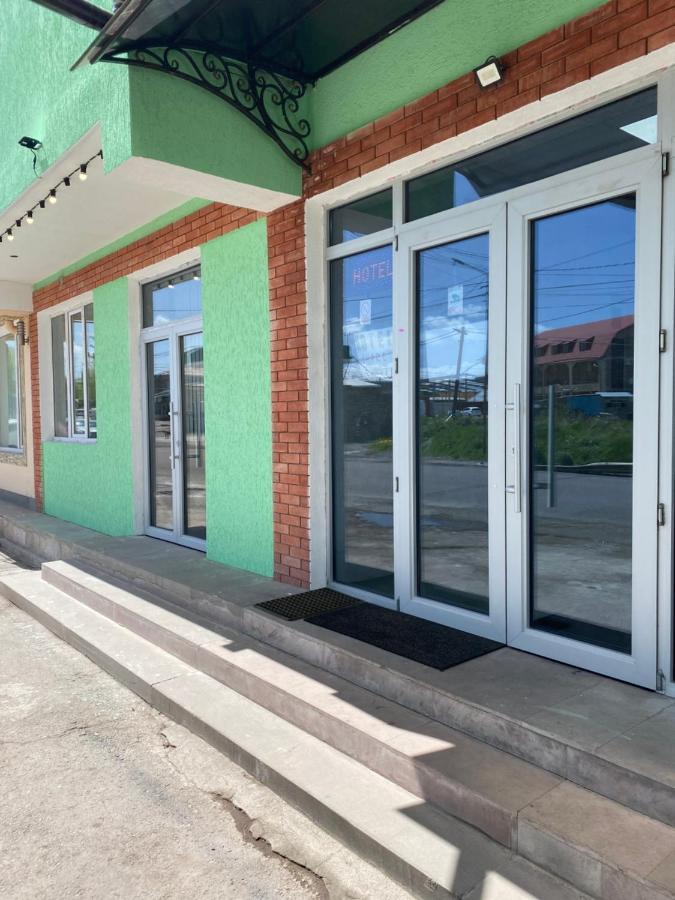 Hotel Sharl Ninotsminda Ngoại thất bức ảnh